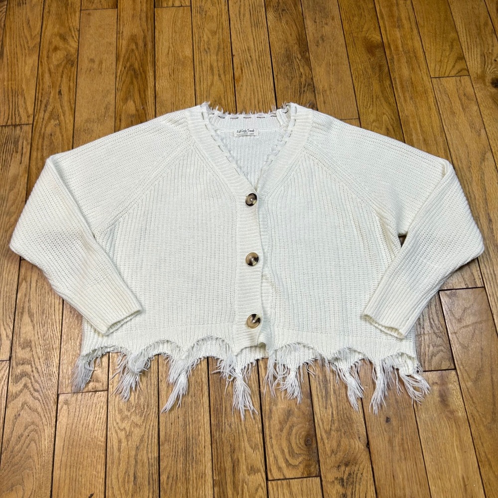 Full Circle‎ Trends Ivory Distressed Cropped Cardigan Sweater Large White Frayed